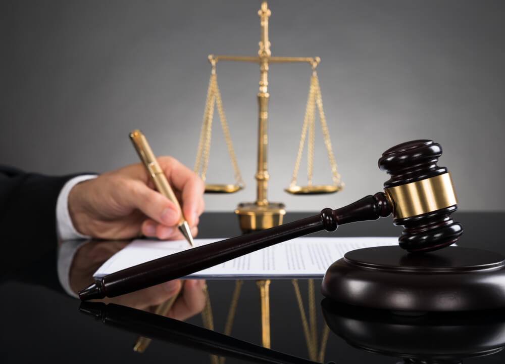 law-firm-44646705_xxl law-firm