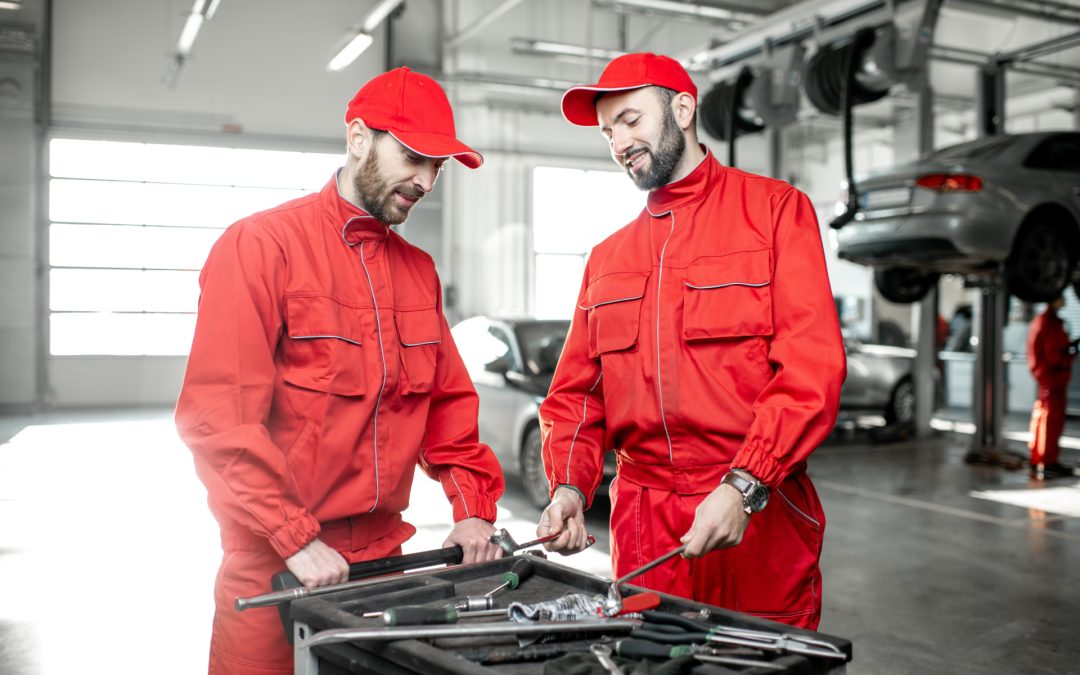 Common Signs You Need Help from Auto Repair San Marcos CA Experts